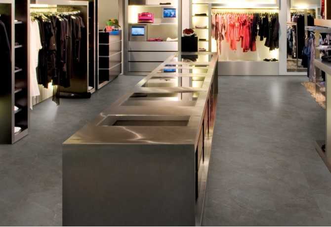 Dark grey shungumartz tile